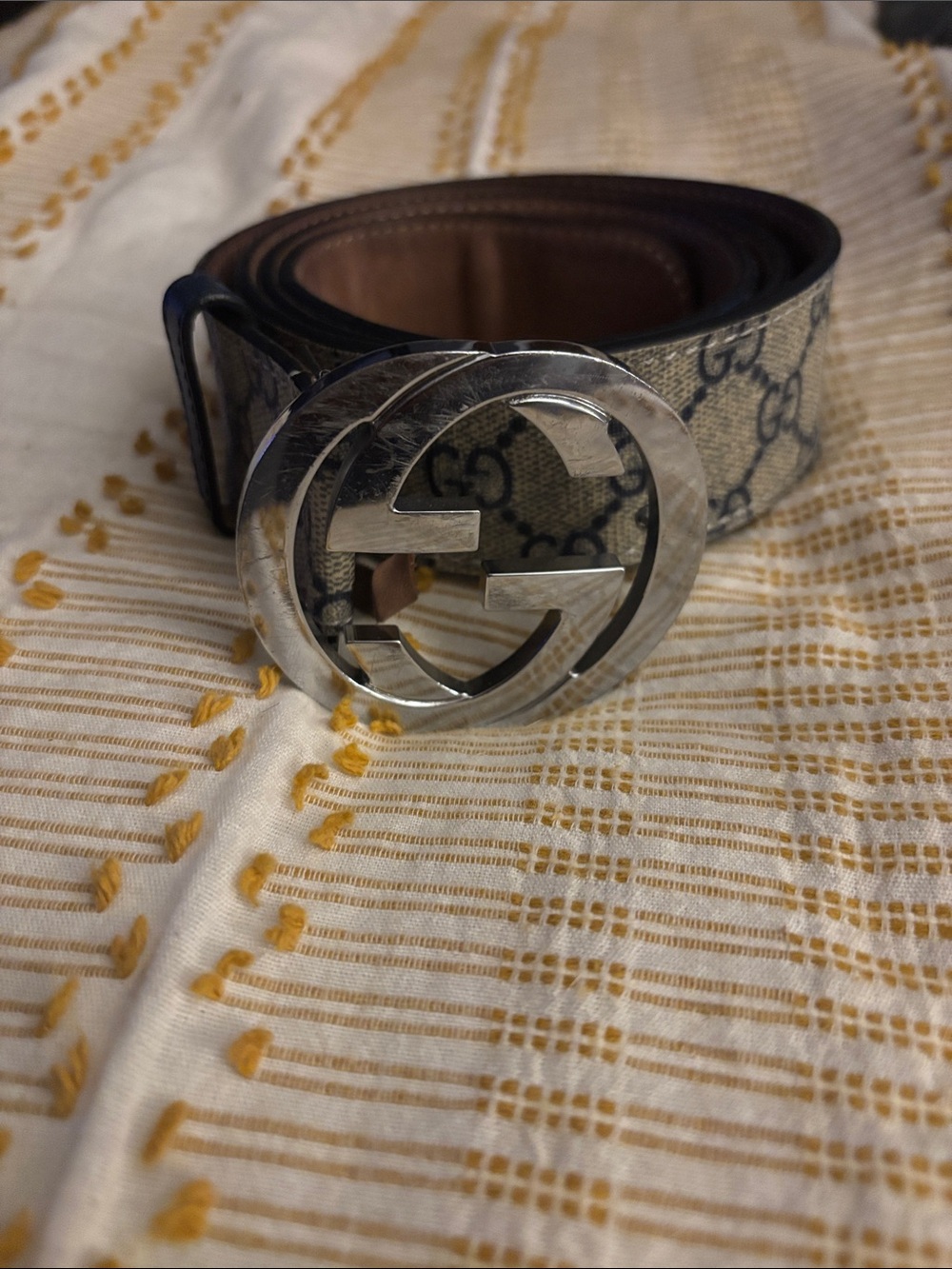Designer Monogram Men's Gucci Belt l with Silver Buckle - Picture 2 of 7